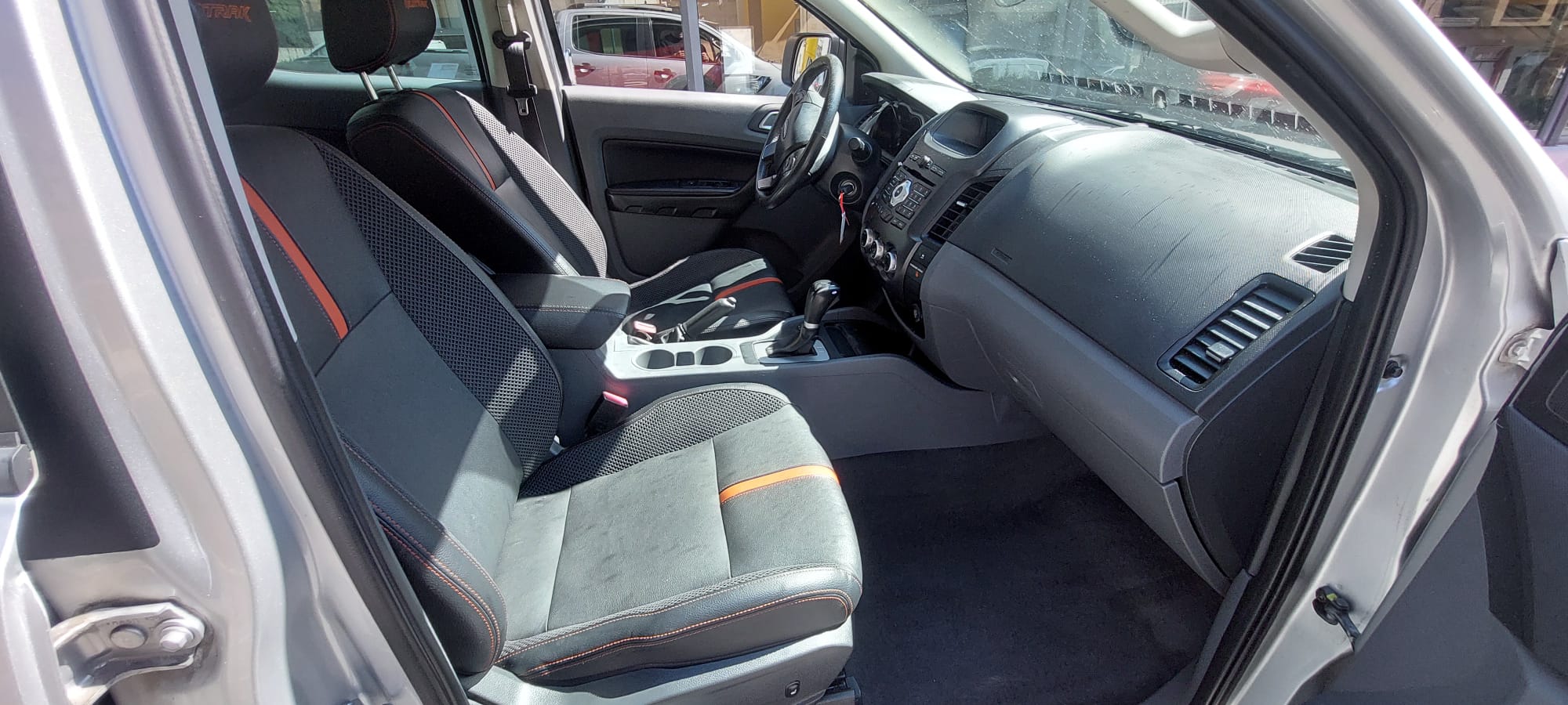 Ford Ranger 3.2 tdci 200cv miniatura 9